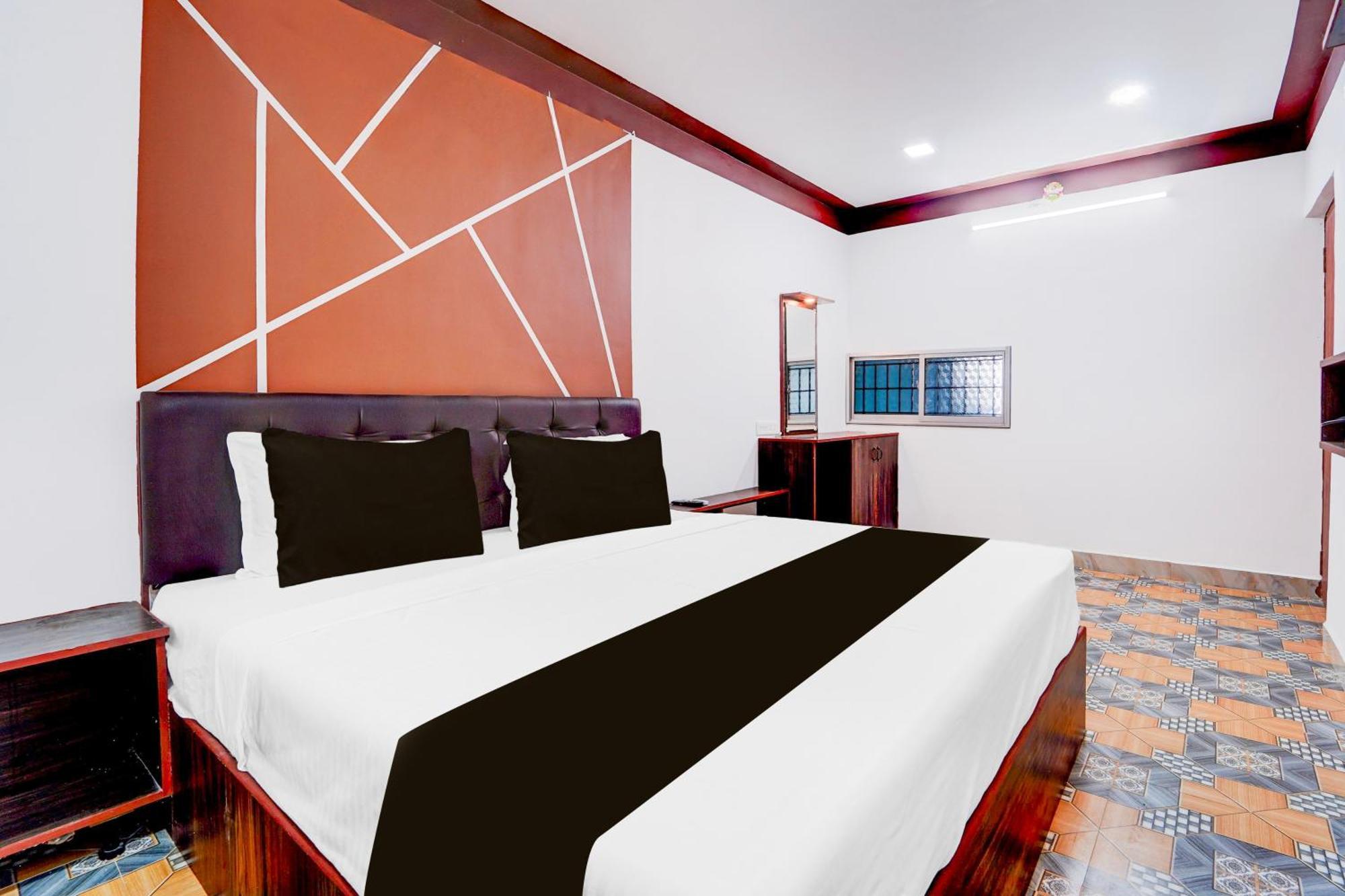 Hotel O Anandha Inn Rooms Tirupparangunram 外观 照片